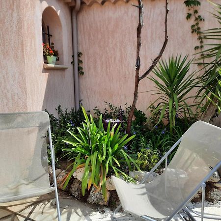 Louminai Bed & Breakfast Donzere Exterior photo